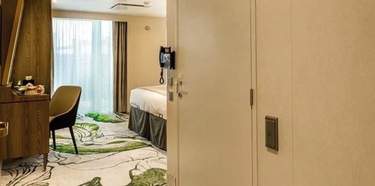 SAGA Cruises, Spirit of Adventure, Adapted Standard Twin with Balcony 4.jpg